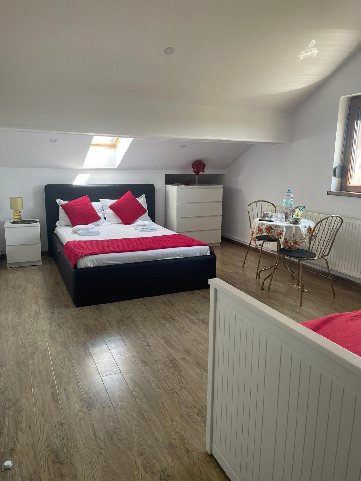 Ami Residence Bucharest Airport&Therme&Parking Otopeni Ngoại thất bức ảnh